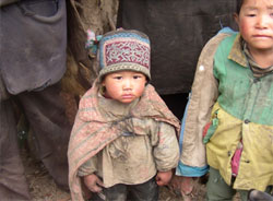 child with hat in Baikun